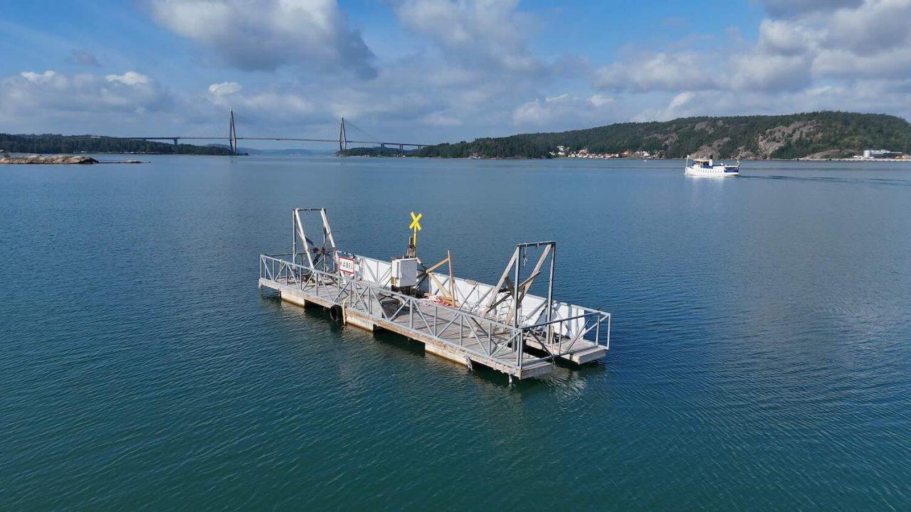 Oxygenation of a Dead Bottom on the Swedish West Coast – Rescue or Artificial Respiration